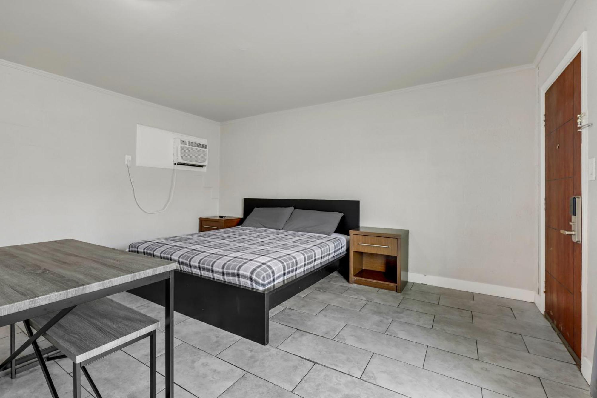 Desert Moon Motel Las Vegas Ngoại thất bức ảnh