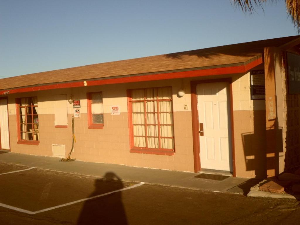 Desert Moon Motel Las Vegas Ngoại thất bức ảnh